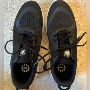 New women’s Nike running shoe